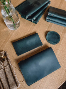 Luxury Genuine Leather Menu Holder Screw <b>Post</b> Menu Folder Wholesale Restaurant Menu Cover Custom Menu Board ALM-0070C - Product Image 6