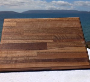 Planche à découper en bois d'acacia de qualité supérieure, durable, pour servir et couper le fromage - Product Image 1