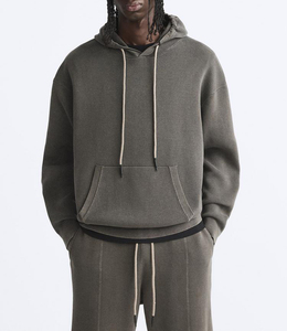 Conjunto Deportivo Elástico y Transpirable para Hombre, con Sudadera con Capucha y Pantalones con Puños, Ideal para Entrenamiento y Fisicoculturismo - Product Image 5