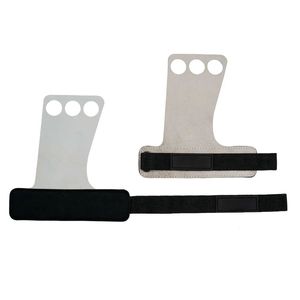 Protège-mains de gymnastique personnalisables en cuir de vachette antidérapant pour la musculation et les exercices de force - Product Image 1