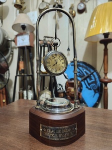 Victoria London Mechanical <b>Desk</b> <b>Clock</b> Wooden Base Silent Non Ticking Traditional Design 5 Inch Height - Product Image 1