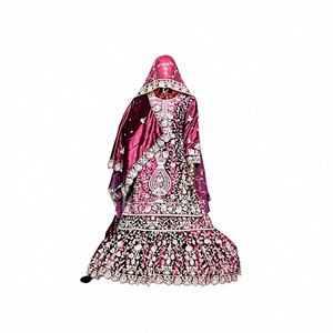 Gharara nupcial de terciopelo estilo Farsi con doble dupatta de gran vuelo y adornos de piedras Jarkan en 7 elegantes colores para boda - Product Image 1