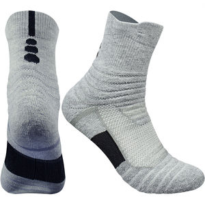Chaussettes de sport respirantes et douces avec évacuation de l'humidité, ajustement confortable pour les sports quotidiens et les vêtements décontractés - Product Image 6