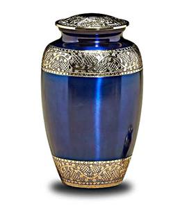 Urne funéraire en laiton poli gravé jaune pour cendres humaines adultes, style américain/européen - Product Image 4