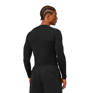 Camiseta de Manga Larga Ajustada en Color Negro para Hombre, Ropa Deportiva, Ropa Activa y Ropa de Entrenamiento, Transpirable y Elástica - Product Image 2