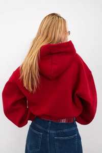 Hoodie rouge oversize à manches lanternes, poche kangourou, logo brodé sur le devant, 100% coton, 400 grammes, doublure respirante avec lettres. - Product Image 3