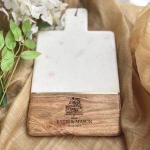 Tabla de Quesos de Mármol y Madera de Acacia de Primera Calidad con Cuchillos para Queso de Acero Inoxidable Dorado, Juego de Servicio de Charcutería Premium - Product Image 3