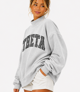 Sudadera de cuello alto personalizada al por mayor TBSIGMA para mujer, con bordado griego de chenilla, de algodón polar, corte holgado - Product Image 2