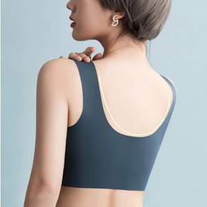 Sujetador deportivo sin costuras para mujer, transpirable, con tirantes convertibles, de alto soporte, para yoga, con detalles de malla, de spandex y nailon - Product Image 3
