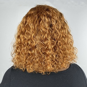 Peluca de cabello humano rizado con flequillo para mujer, pelo natural Remy con ondas al agua, color rubio y marrón - Product Image 5