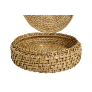 Boîte de rangement décorative tressée en rotin avec bouton en laiton de 10 pouces DreamCraft Vietnam - Product Image 2