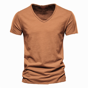เสื้อยืดคุณภาพสูง MOQ ต่ำ รับผลิตแบบ OEM น้ำหนัก 230 กรัม ผ้าฝ้าย 100% เสื้อยืดเปล่าสำหรับผู้หญิงและผู้ชาย ทรงปกติ - Product Image 2