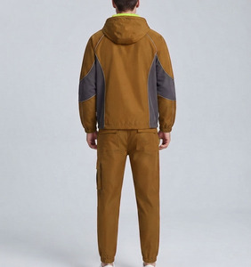 OEM Custom <b>Half</b> <b>Zip</b> Pullover <b>Jacket</b> and Pants 2 Pieces Set Blank Oversized Nylon Windbreaker Tracksuit for <b>Men</b> - Product Image 2