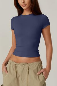 T-shirts personnalisés pour femmes, service OEM, collection Printemps-Été, coupe ajustée, effet délavé, fabrication professionnelle. - Product Image 3