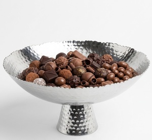 Bol de service en métal finition or, à nervures, pour bonbons et desserts, avec base en bois, pour fêtes et décoration intérieure - Product Image 2