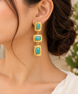 Boucles d'oreilles pendantes élégantes en laiton massif plaqué or 18 carats avec pierre d'amazonite pour femme, vente en gros, cadeau de mariage ou d'anniversaire, bijoux - Product Image 1