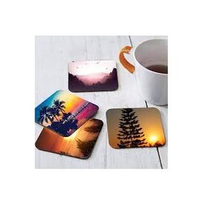 Juego de Posavasos Personalizados Modernos Antideslizantes, Elegantes Tapetes de Mesa para Tazas de Café y Decoración de Bar, Posavasos de Cerveza Hechos a Mano - Product Image 1