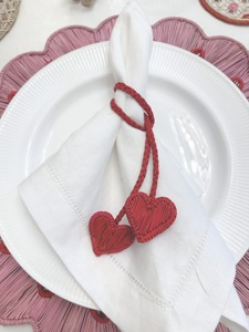 Atractivo Anillo para Servilletas en Forma de Corazón Rojo de Yute y Ratán, Decoración Romántica para Mesa de Cena para Parejas, Venta al por Mayor desde India - Product Image 6
