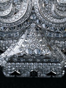 Pendentif de luxe en diamant avec motif pique et cartes de reine, diamants de laboratoire certifiés IGI, bijou unisexe, cadeau, breloque - Product Image 3