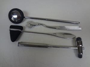 Kit de marteau de réflexe Babinski manuel tendance en acier inoxydable allemand réutilisable pour procédures neurochirurgicales certifié CE ISO chirurgical - Product Image 5