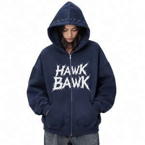 Sweat à capuche long zippé sur le devant pour femme, en molleton doux, couleur personnalisable, style streetwear premium, look décontracté moderne, mode urbaine décontractée - Product Image 1
