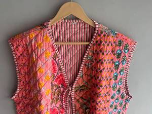 Floral <b>Quilted</b> Cotton Vest V-Neck Patch Pocket Reversible Striped <b>Pattern</b> Women's <b>Jacket</b> Spring Style GIFT FOR HER - Product Image 2