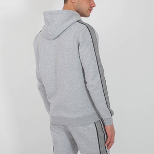 Sweat-shirt à capuche unisexe surdimensionné en noir uni - streetwear décontracté, sweat-shirt grande taille pour hommes - Product Image 5