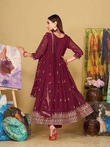 Costume Anarkali rose foncé pour femme, très demandé, manches 3/4, en crêpe de Georgette, semi-couture, pour Diwali, fête, séchage rapide - Product Image 6