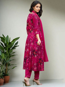 <b>Women</b> Floral Printed Silk Blend Quick Dry <b>Kurta</b> Set Trousers Dupatta V Neck Regular Fit Knee-Length Traditional Indian Pakistani - Product Image 5
