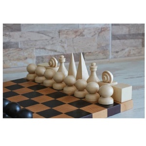 Jeu d'échecs en bois massif de qualité supérieure, pièces d'échecs géométriques nordiques modernes, grand jeu d'échecs en bois personnalisé pour adultes et enfants - Product Image 2