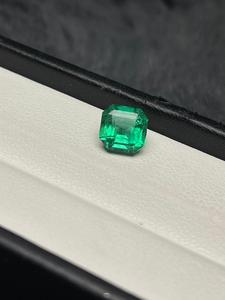 Pierre précieuse naturelle vert émeraude, taille octogonale, pour la fabrication de bijoux - Product Image 3