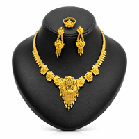 Set Kalung dan Anting Bunga Kuningan Berlapis Emas untuk Wanita - Perhiasan Hadiah Pernikahan Tunangan dengan Rantai Kotak (Klasik)