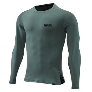 Chemises de compression pour hommes en gros - Vêtements de sport respirants et écologiques en Spandex/Polyester à manches régulières avec logo personnalisé - Product Image 1
