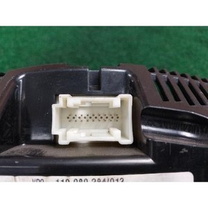 ชุดหน้าปัดเรือนไมล์มือสองสำหรับรถยนต์ E-class รุ่น A2115409511 - Product Image 3