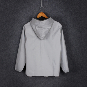 Outdoor Neue Regenjacke Reflektierende Regenjacke für Herren und Damen Wanderjacke Windbreaker Wasserdichte Angeljacke Windbreaker-Mantel Weich - Product Image 6