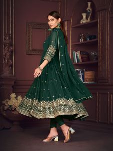 Traje Anarkali Verde de Buena Calidad para Mujer, para Bodas, Fiestas Diwali, Manga 3/4, Georgette Crepé, Semi-Cosido, de Secado Rápido - Product Image 2