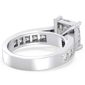 Anillo de Moissanita Corte Princesa VVS de Alta Demanda: Claridad y Brillo Deslumbrantes para el Propuesto Perfecto, Disponible para Exportación - Product Image 4