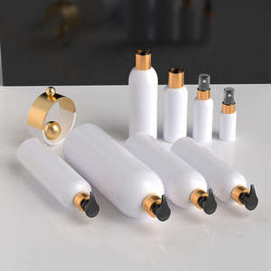 ขวดพลาสติก HDPE สีขาวพิมพ์ลายซิลค์สกรีนแบบกำหนดเองยี่ห้อ Unalilia สำหรับบรรจุภัณฑ์แชมพูและครีมนวดผม พร้อมหัวปั๊มแบบ Cosmo Pump ที่ไม่มีฉลาก - Product Image 4