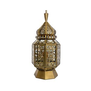 Farol Metálico con Diseño Intrincado Recortado, Hecho a Mano, Decoración Interior para el Hogar, para Uso en Mesa de Sala de Estar Durante Ramadán - Product Image 1