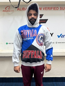 Sudadera con Capucha de Fútbol Americano Buffalo para Hombre, Estampado Serigrafiado, Algodón, Bloques de Color, Tejido de Punto, Corte Regular, Estilo Casual Urbano de Invierno - Product Image 1