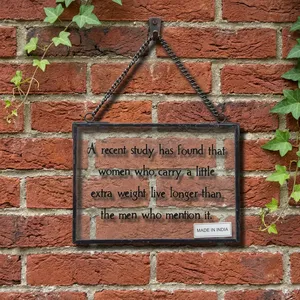 Marco Decorativo de Pared de Latón/Vidrio de Diseño Artesanal Moderno, Rectangular, con Frase Artística, Hecho en Uttar Pradesh, para la Sala de Estar del Hogar - Product Image 4