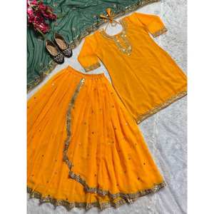 Conjunto de ropa de fiesta para mujer de diseñador Top Dhoti Falda Dupatta Combinación - Product Image 4