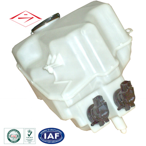 85315-47060 fabricant de pièces automobiles, lave-glace, réservoir de lave-glace pour TOYOTA PRIUS 5D 04 '~ 09' - Product Image 1