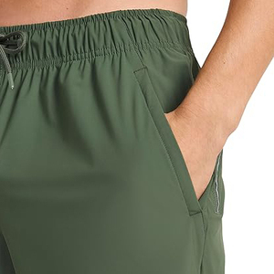 Shorts de sport légers en tissu doux, coupe ample, aérés avec ouvertures latérales, espace supplémentaire au milieu - Product Image 3