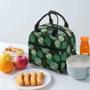 Bolsa de Almuerzo para Mujer con Estampado de Hoja de Monstera Hawaiana, Impresión Bajo Demanda, Dropship, Bolsa Versátil para Comida, Amplia y Duradera, Bolsa de Picnic para Niños - Product Image 3
