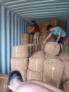 Corde en fibre de coco avec structure torsadée, adaptée à l'agriculture, au jardinage et aux applications décoratives - Product Image 3