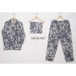 ชุดนอนผ้าฝ้ายพิมพ์ลายดอกไม้สุดหรูสำหรับฤดูร้อน ขายดีที่สุด ระบายอากาศได้ดี นุ่มสบาย มีหลายขนาดให้เลือกสำหรับผู้หญิง จากอินเดีย - Product Image 2