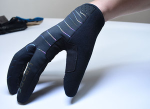 ถุงมือขี่มอเตอร์ไซค์แบบใหม่สำหรับกิจกรรมกลางแจ้ง กีฬากลางแจ้ง สำหรับผู้ชายและผู้หญิง ขี่มอเตอร์ไซค์วิบาก ขี่จักรยาน - Product Image 2