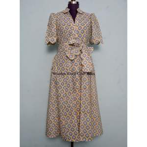 Robe élégante en coton pour femme, style bohème, faite à la main, vintage, tenue d'été florale, demi-manches, longueur midi ou maxi, coupe décontractée à la cheville - Product Image 1