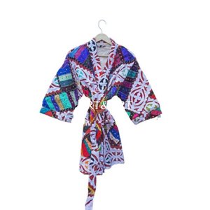 Kimono Kantha vintage de algodón con bordado calado, estilo étnico bohemio, para mujer, venta al por mayor, hecho a mano, con acolchado Kantha. - Product Image 1